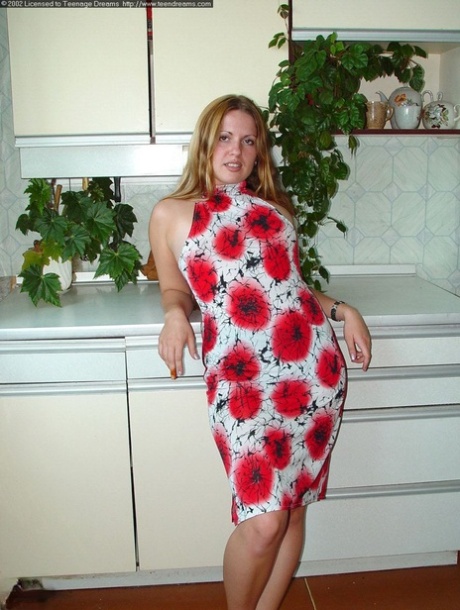 Horny teens with awesome butts strip and kiss each other's clam in the kitchen