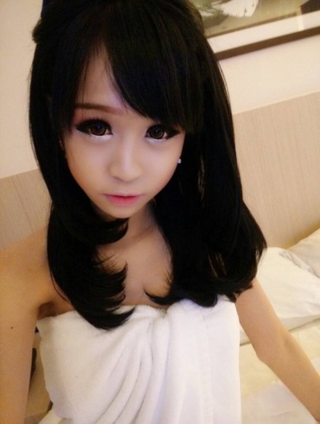 Gorgeous Asian babe shows off her big boobs in a hot compilation